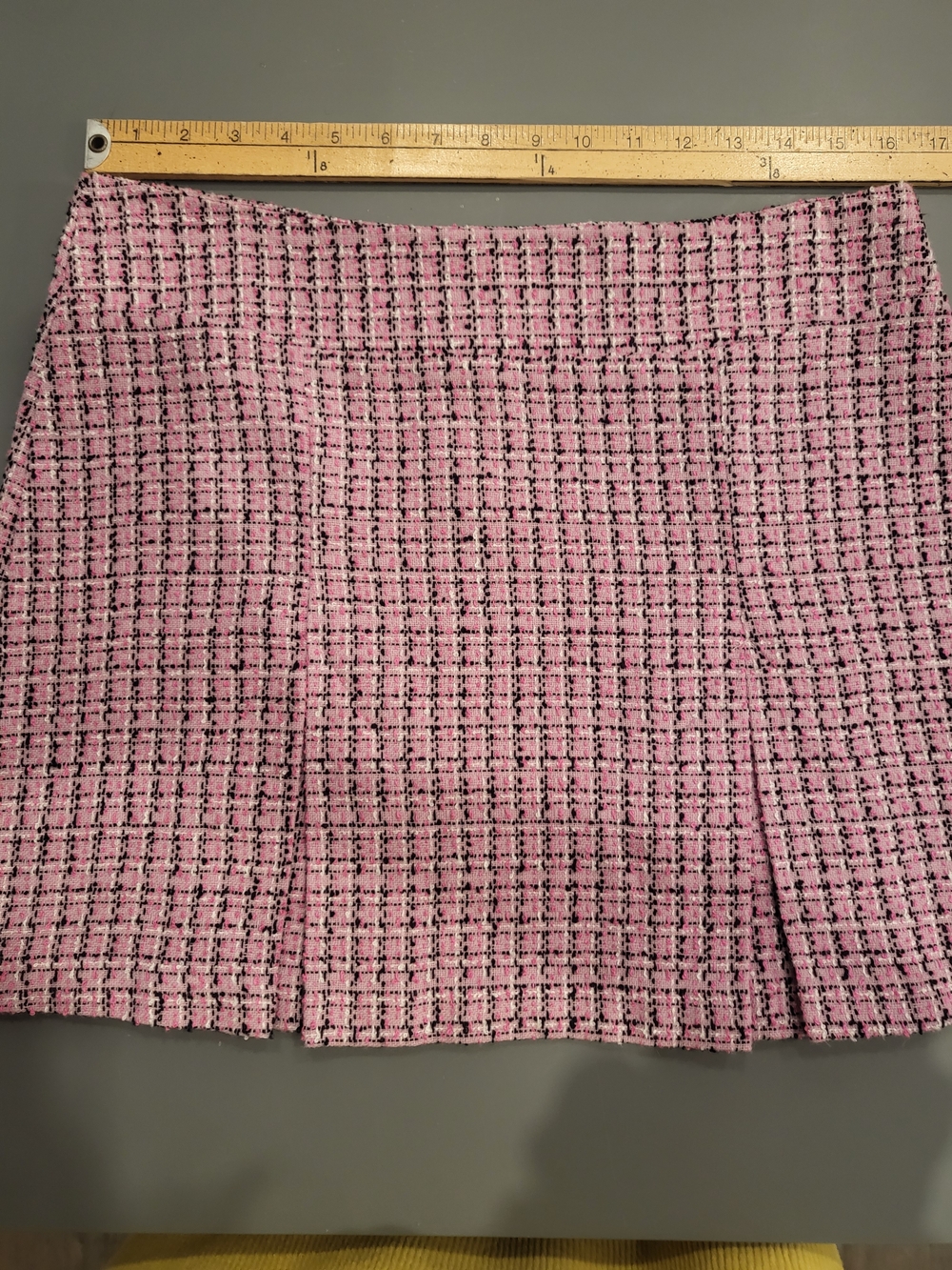 ENT Legally Blonde Pink Tweed Mini Skirt size L